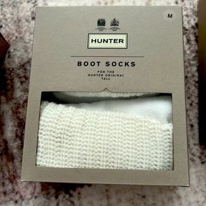 Hunter boot socks. Cream color. Cardigan top. Medium for boots 5-8